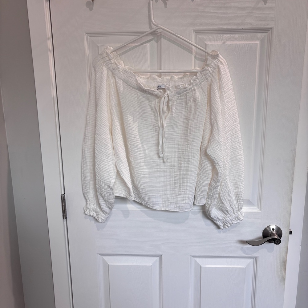 Zara off the shoulder waffle knit top